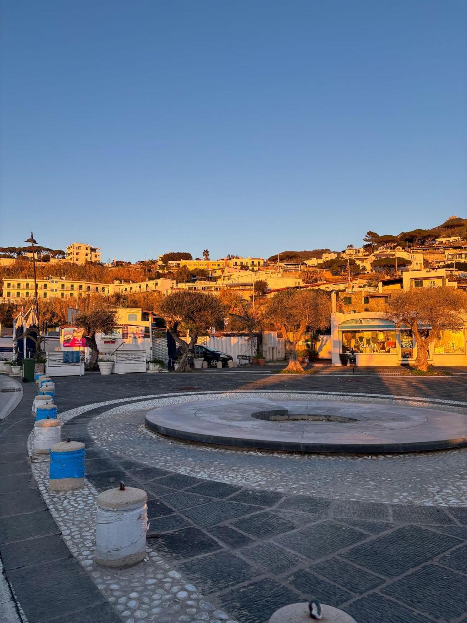 Appartamento A Due Passi Dal Mare Ischia Dış mekan fotoğraf